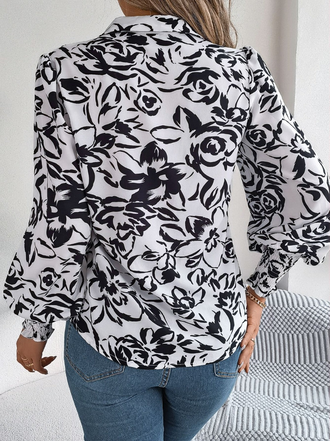 Printed Collared Neck Lantern Sleeve Shirt